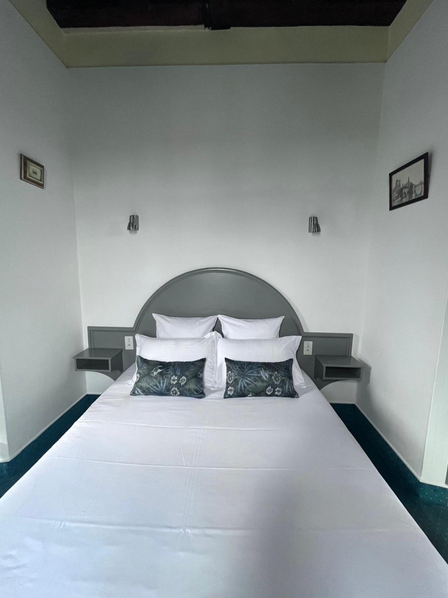 Hotel La Tour Des