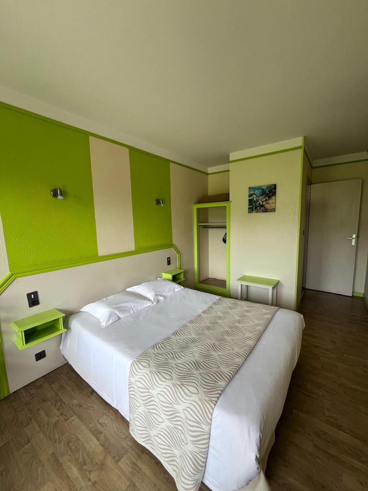 La Tour Des Hotel 2*